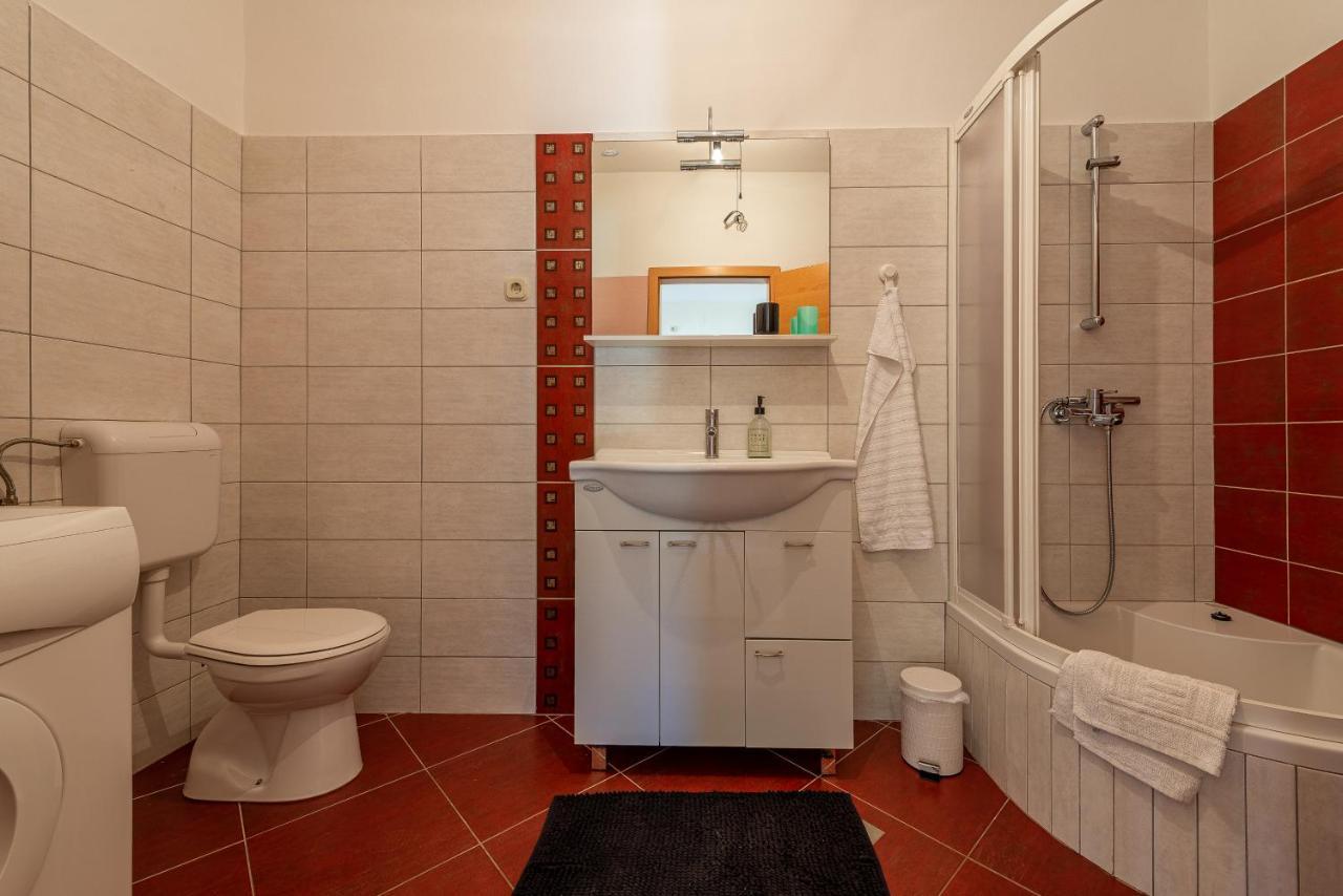 Apartment Brgacelj Кали Екстериор снимка