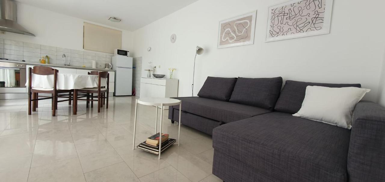 Apartment Brgacelj Кали Екстериор снимка